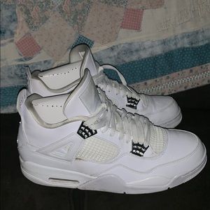 Jordan 4 Pure Money Sz 11.5